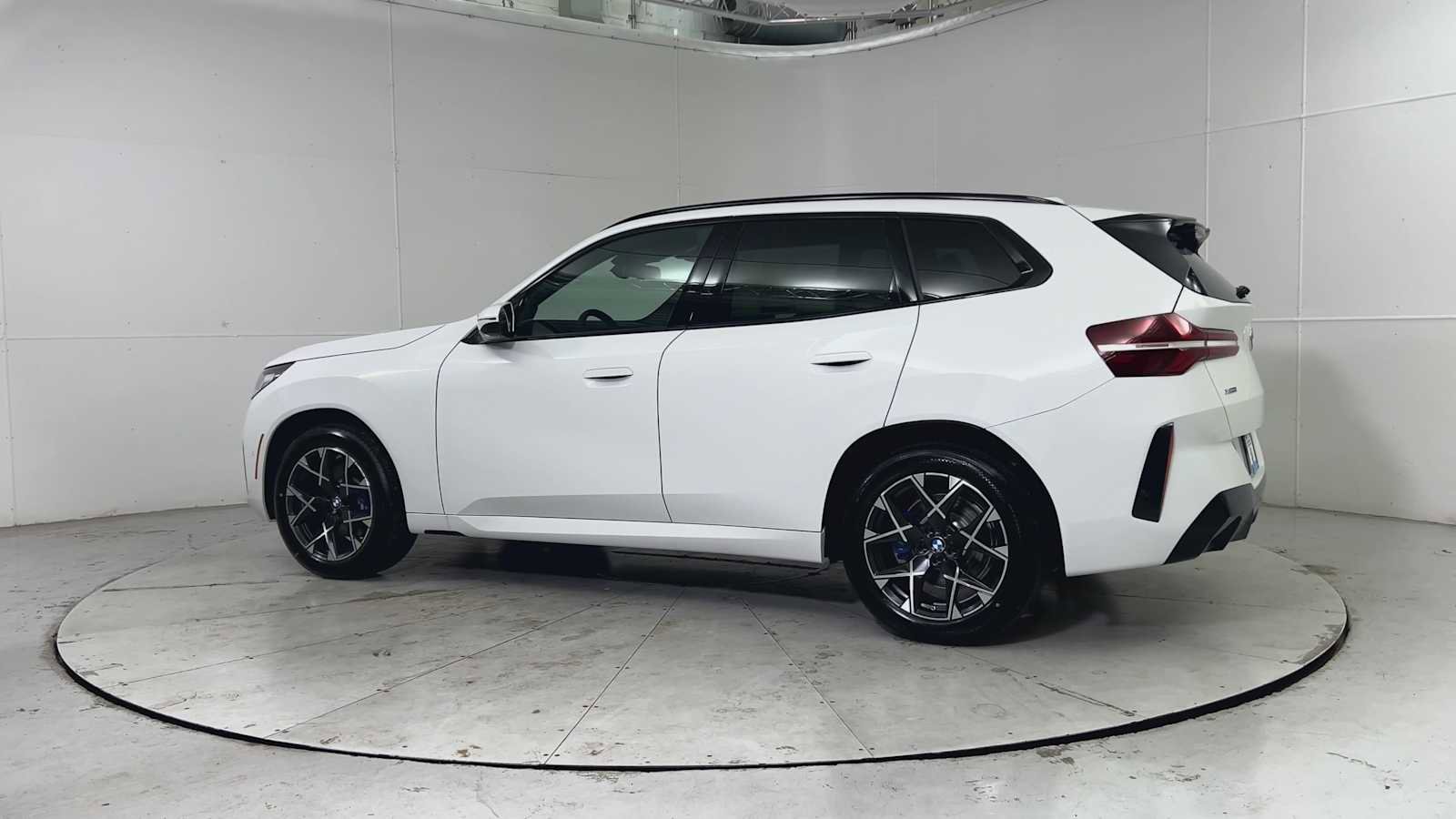 New 2026 BMW X3 xDrive30 w/ Premium Package image 4