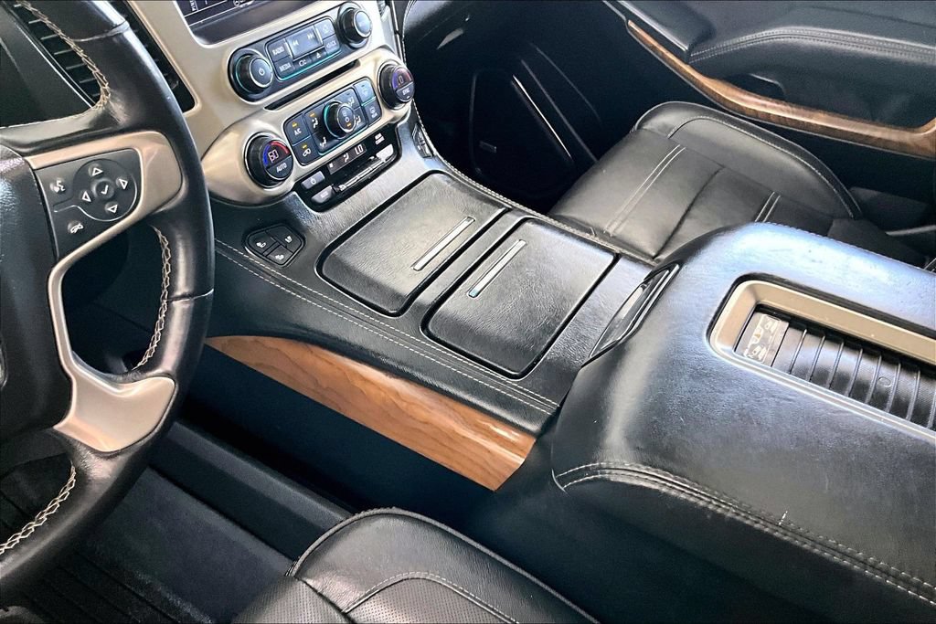 Used 2020 GMC Yukon XL Denali w/ Denali Ultimate Package AWD/4WD image 18