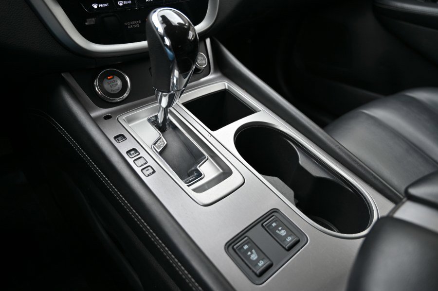 Used 2023 Nissan Murano SV image 27