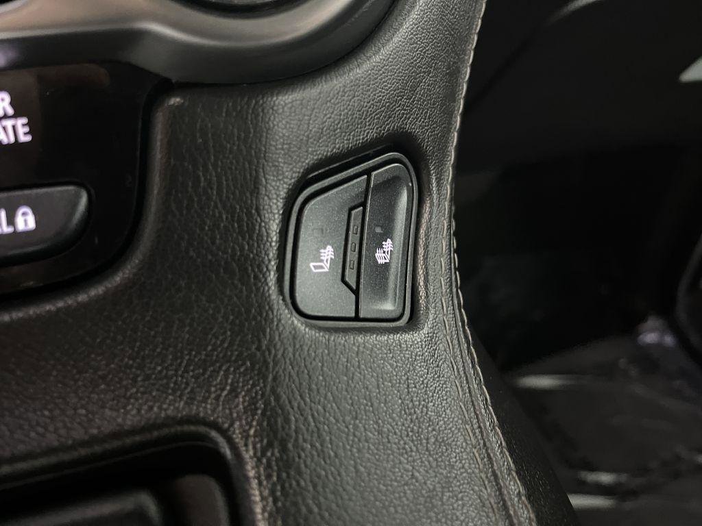 Used 2018 Chevrolet Tahoe LT w/ Luxury Package image 18