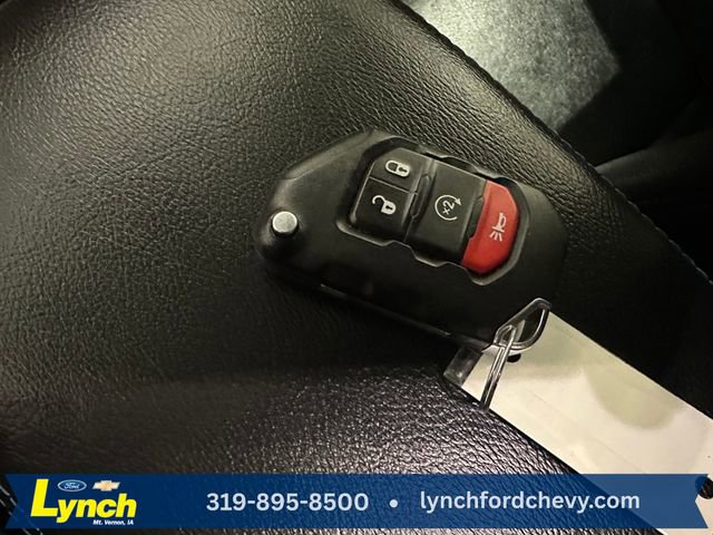 Used 2022 Jeep Wrangler Unlimited Rubicon 4xe w/ Steel Bumper Group image 16