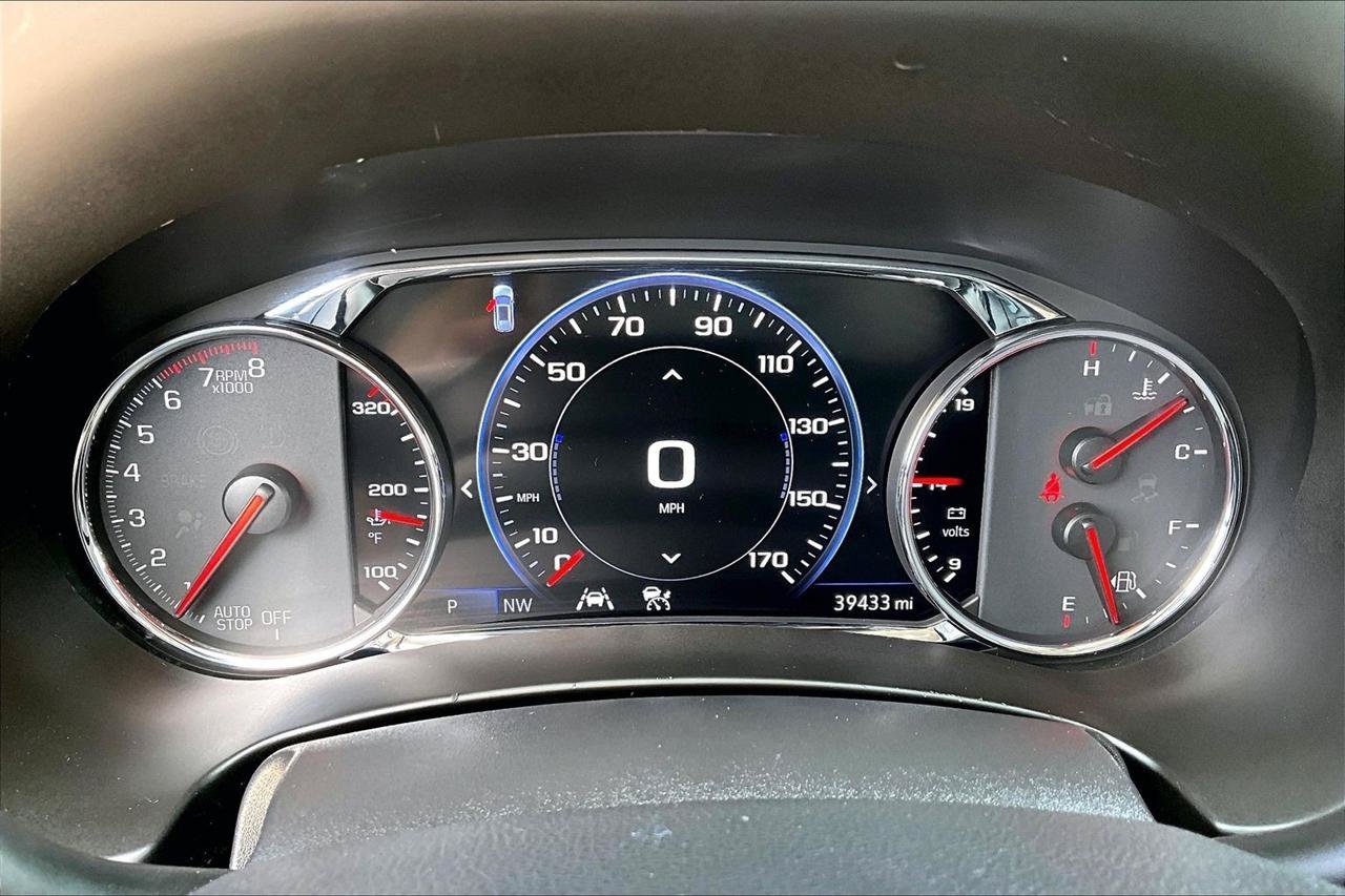 Used 2022 GMC Terrain Denali w/ Denali Premium Package AWD/4WD image 13