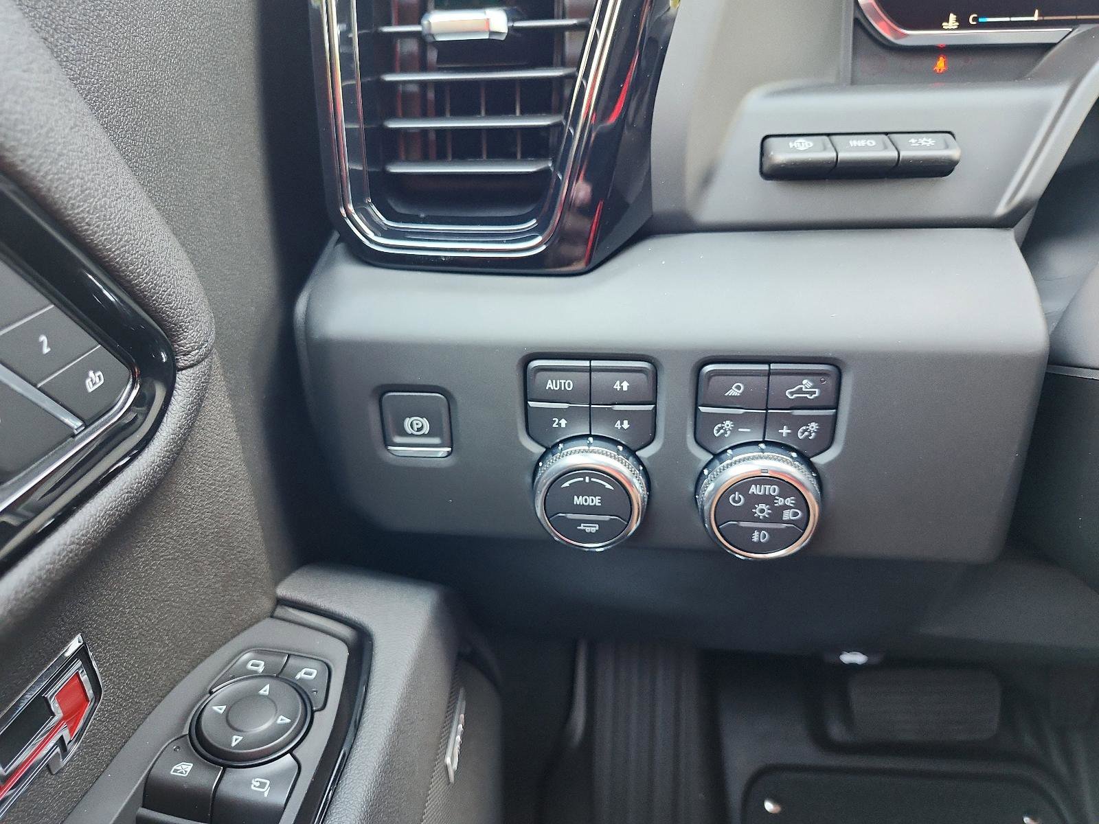 New 2026 GMC Sierra 1500 AT4 w/ AT4 Premium Package image 20