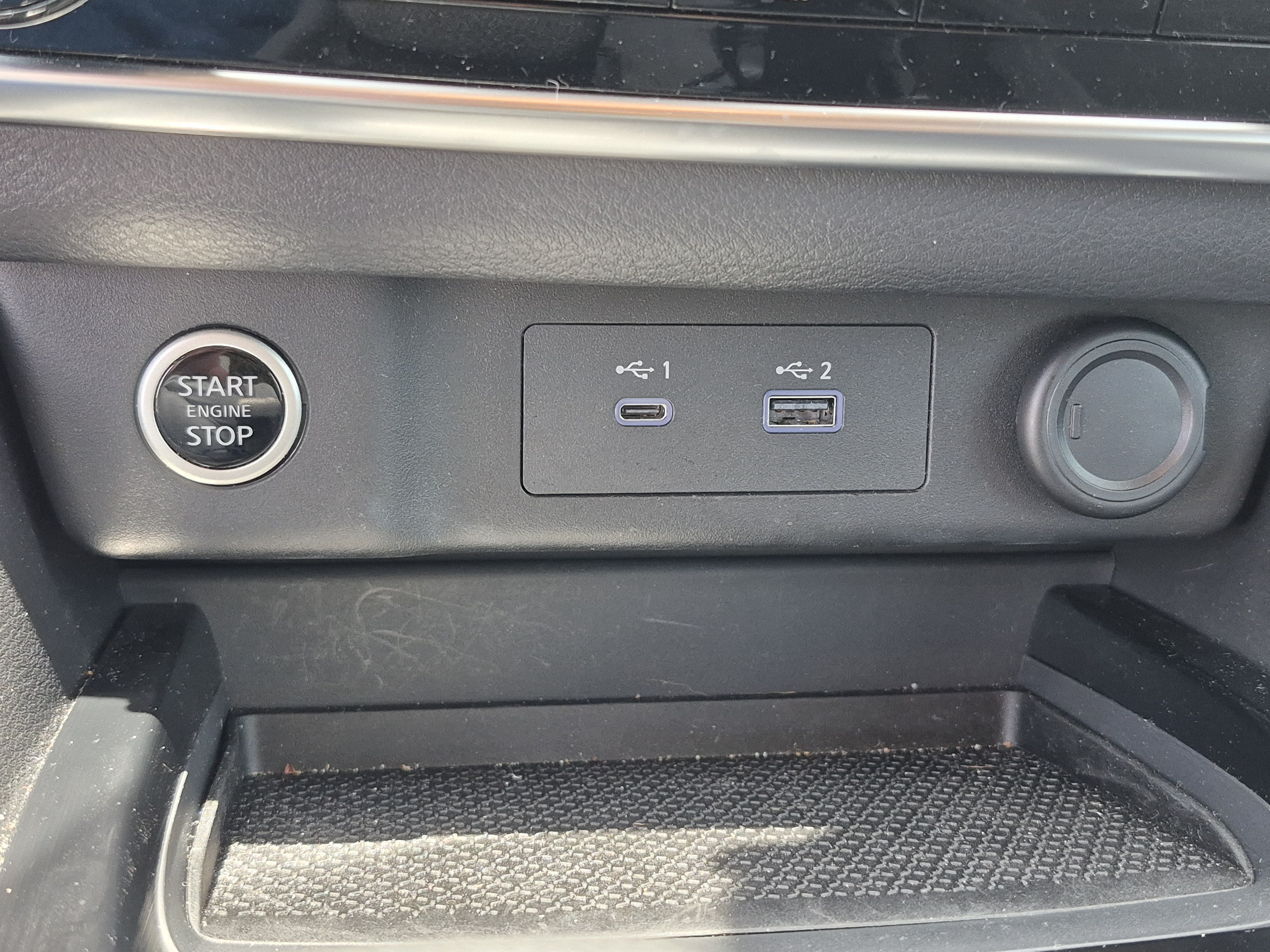 Used 2022 Nissan Rogue S FWD image 29