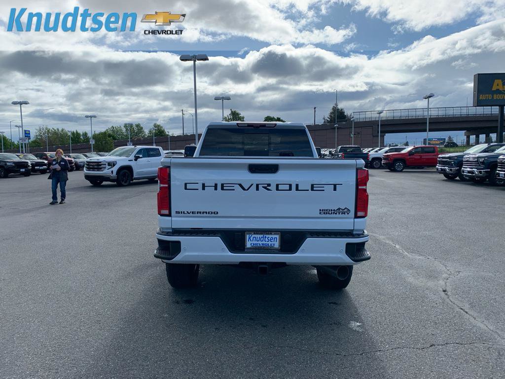 New 2026 Chevrolet Silverado 2500 High Country w/ Technology Package AWD/4WD image 6