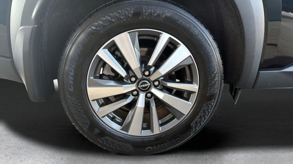 Certified 2024 Nissan Pathfinder SL image 13