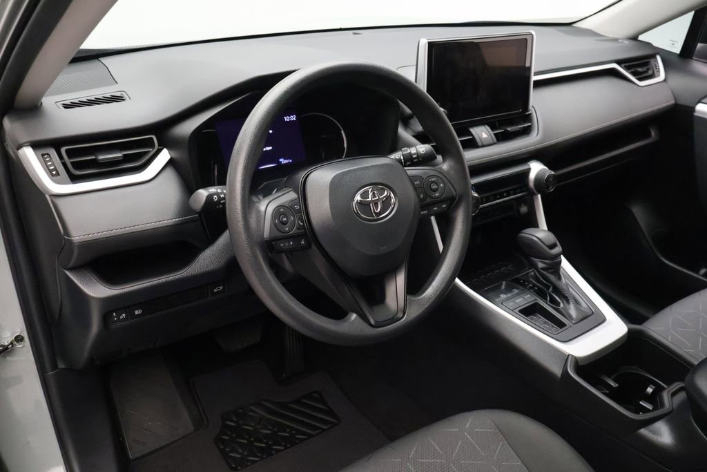 Certified 2023 Toyota RAV4 XLE w/ Convenience Package image 15