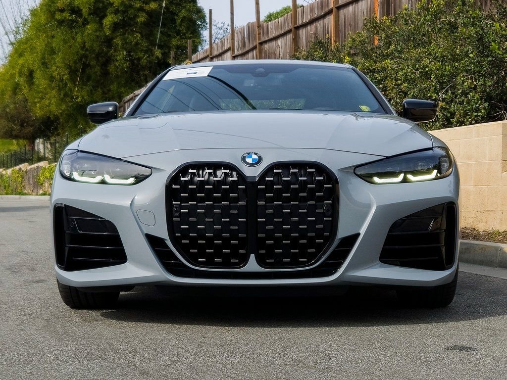 Certified 2024 BMW M440i Coupe w/ Premium Package image 3
