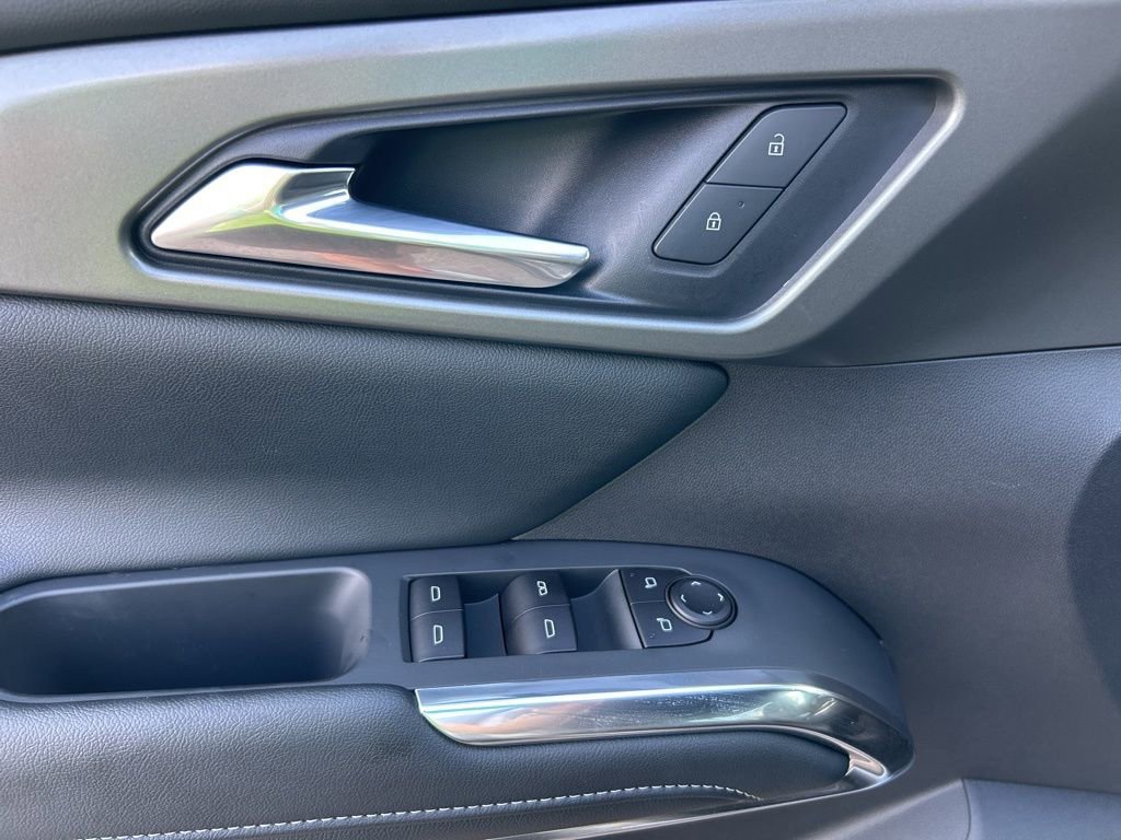 Used 2026 Chevrolet Traverse LT image 29