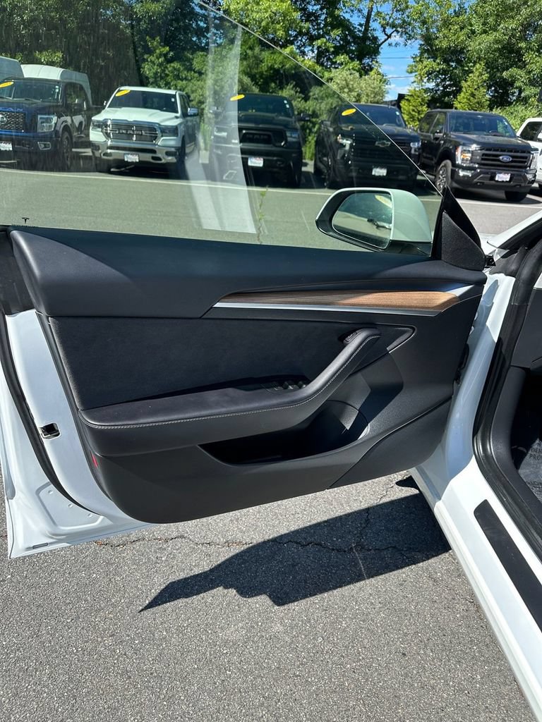 Used 2022 Tesla Model 3 Performance AWD/4WD image 8