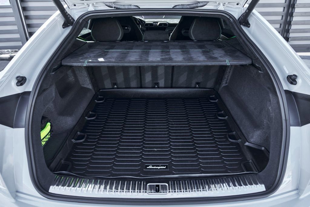 Used 2024 Lamborghini Urus Performante image 27