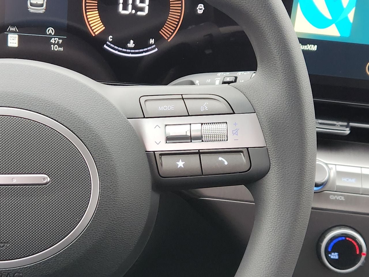 New 2026 Hyundai Kona SE FWD image 27