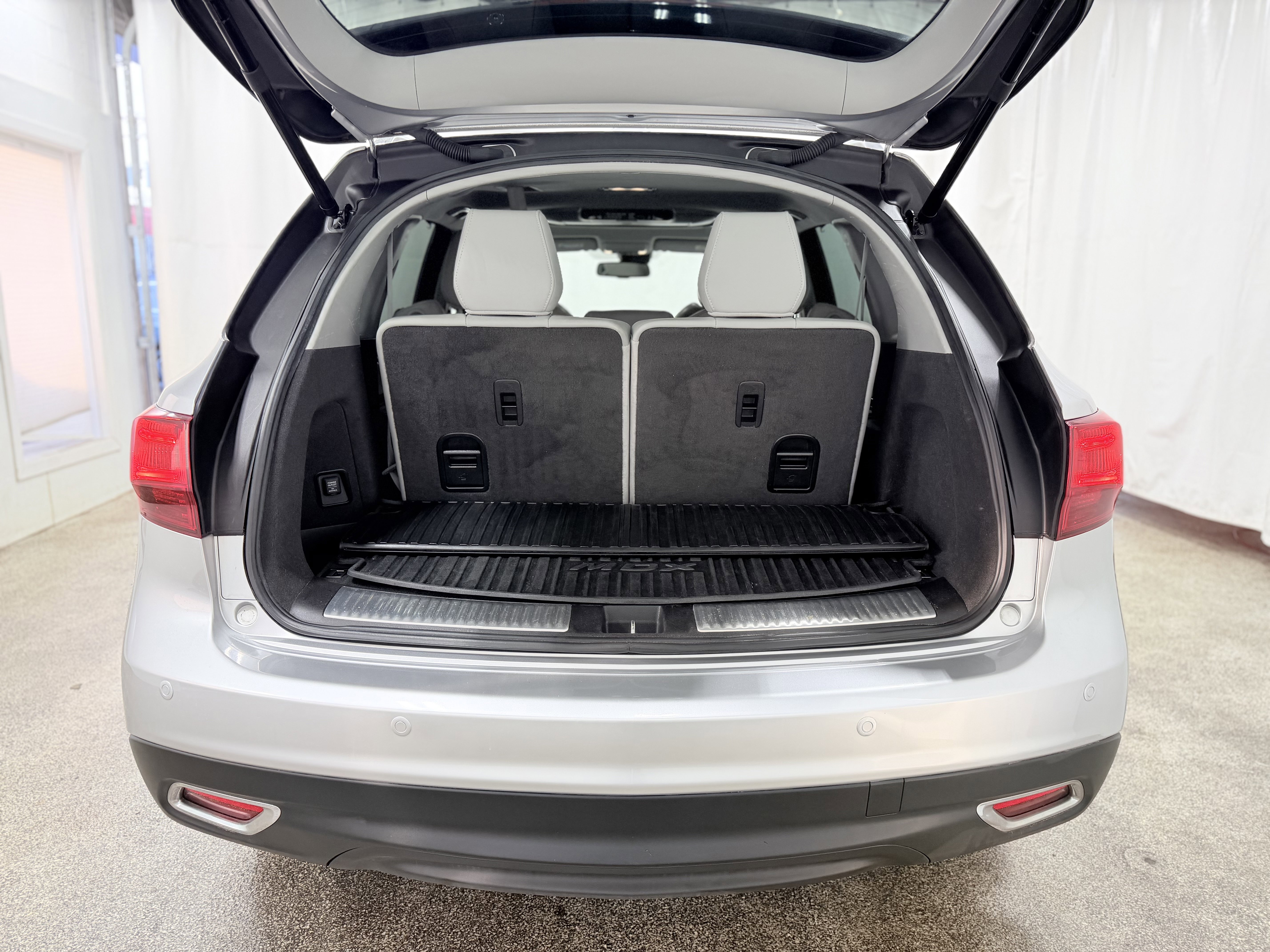 Used 2015 Acura MDX SH-AWD w/ Advance Package image 10