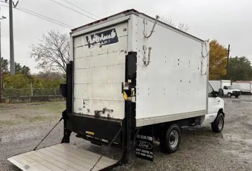 Used 2012 Ford E-350 and Econoline 350 Super Duty w/ PWR Locks & Windows Group image 4