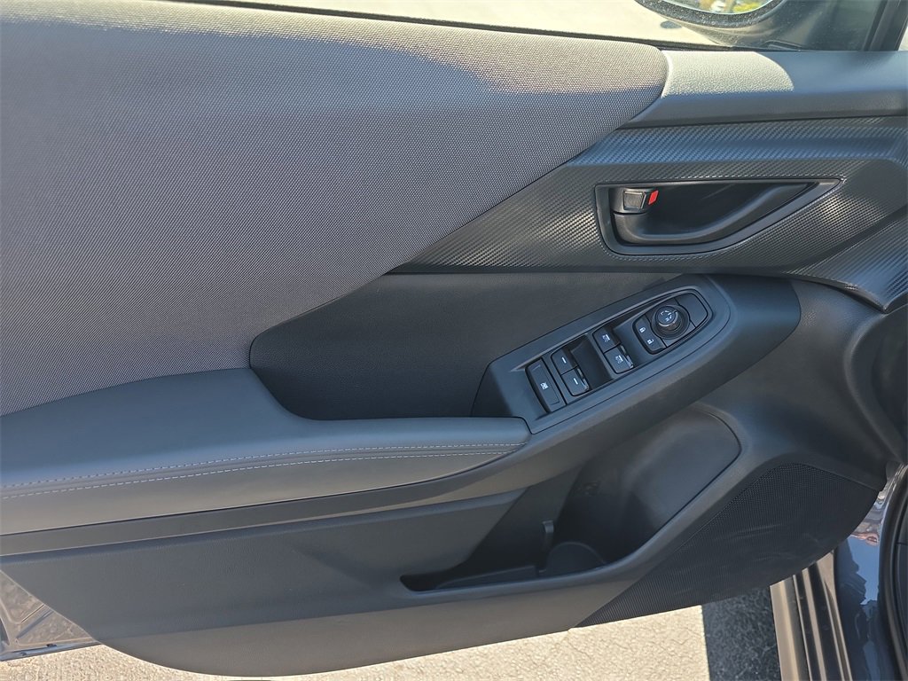 Certified 2025 Subaru Crosstrek 2.0i Premium image 17