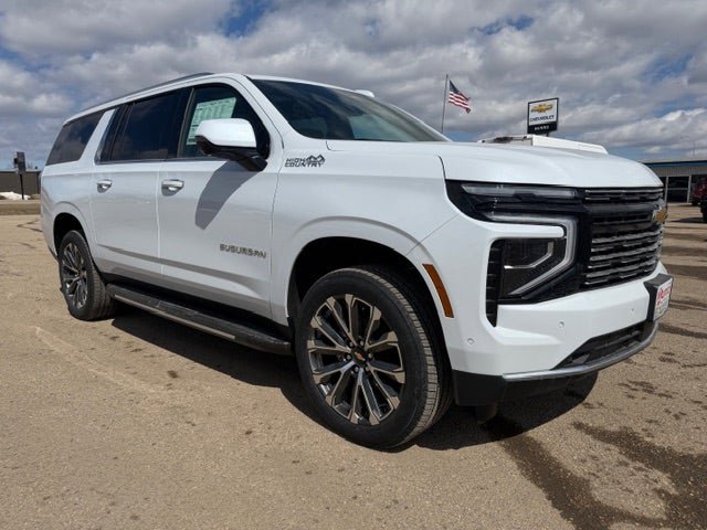 New 2026 Chevrolet Suburban High Country w/ Sun And Tow Package AWD/4WD image 1