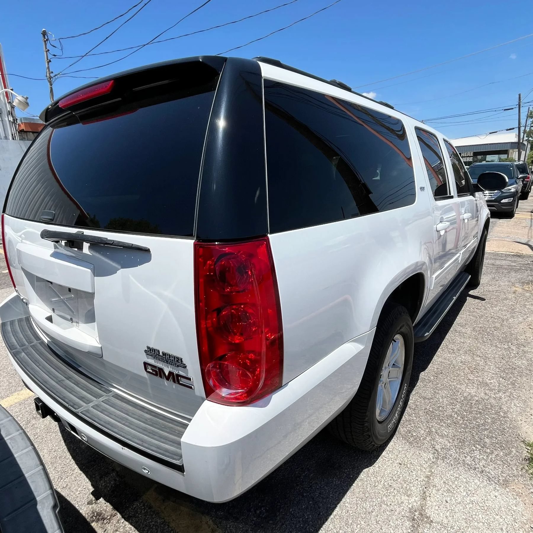 Used 2014 GMC Yukon XL SLT RWD image 11