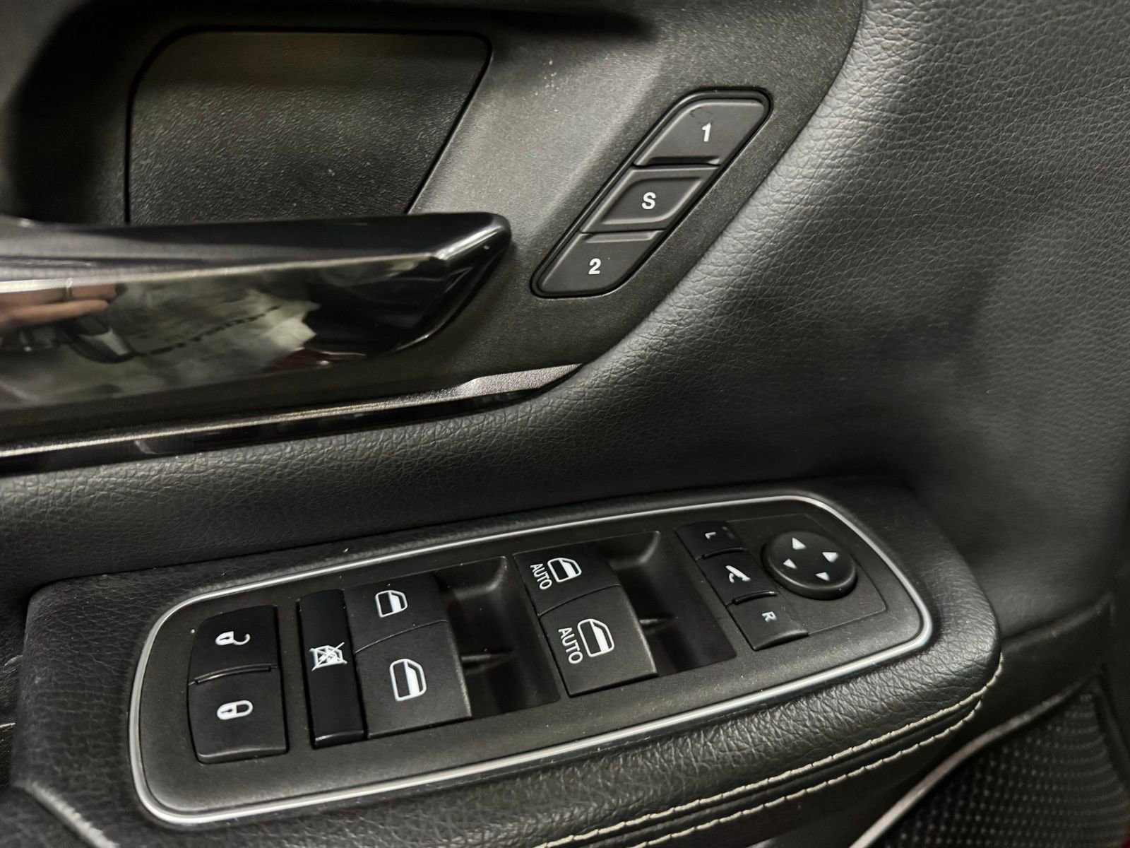 Used 2023 RAM 1500 Sport w/ G/T Package image 26