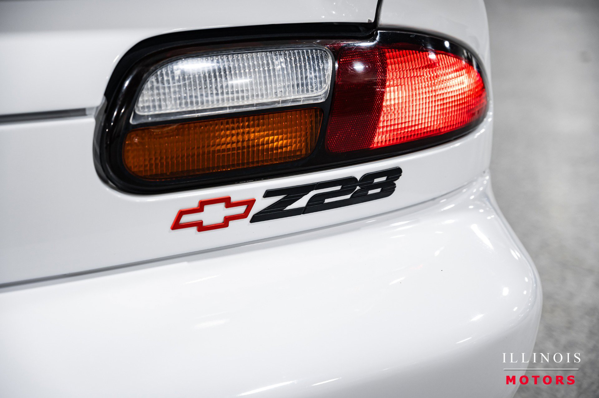 Used 1997 Chevrolet Camaro Z28 image 11