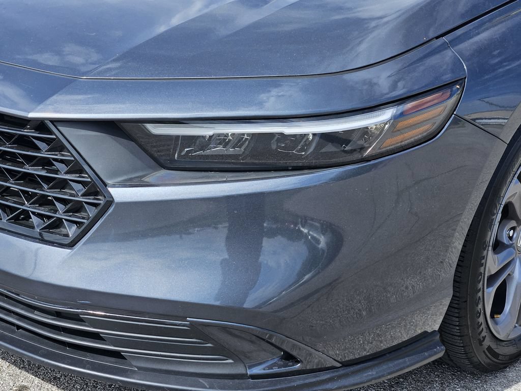 Used 2024 Honda Accord EX image 5