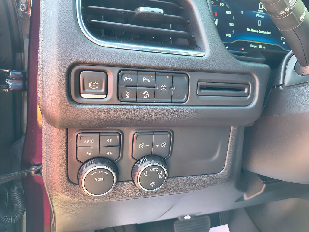 Used 2023 Chevrolet Tahoe Z71 AWD/4WD image 14