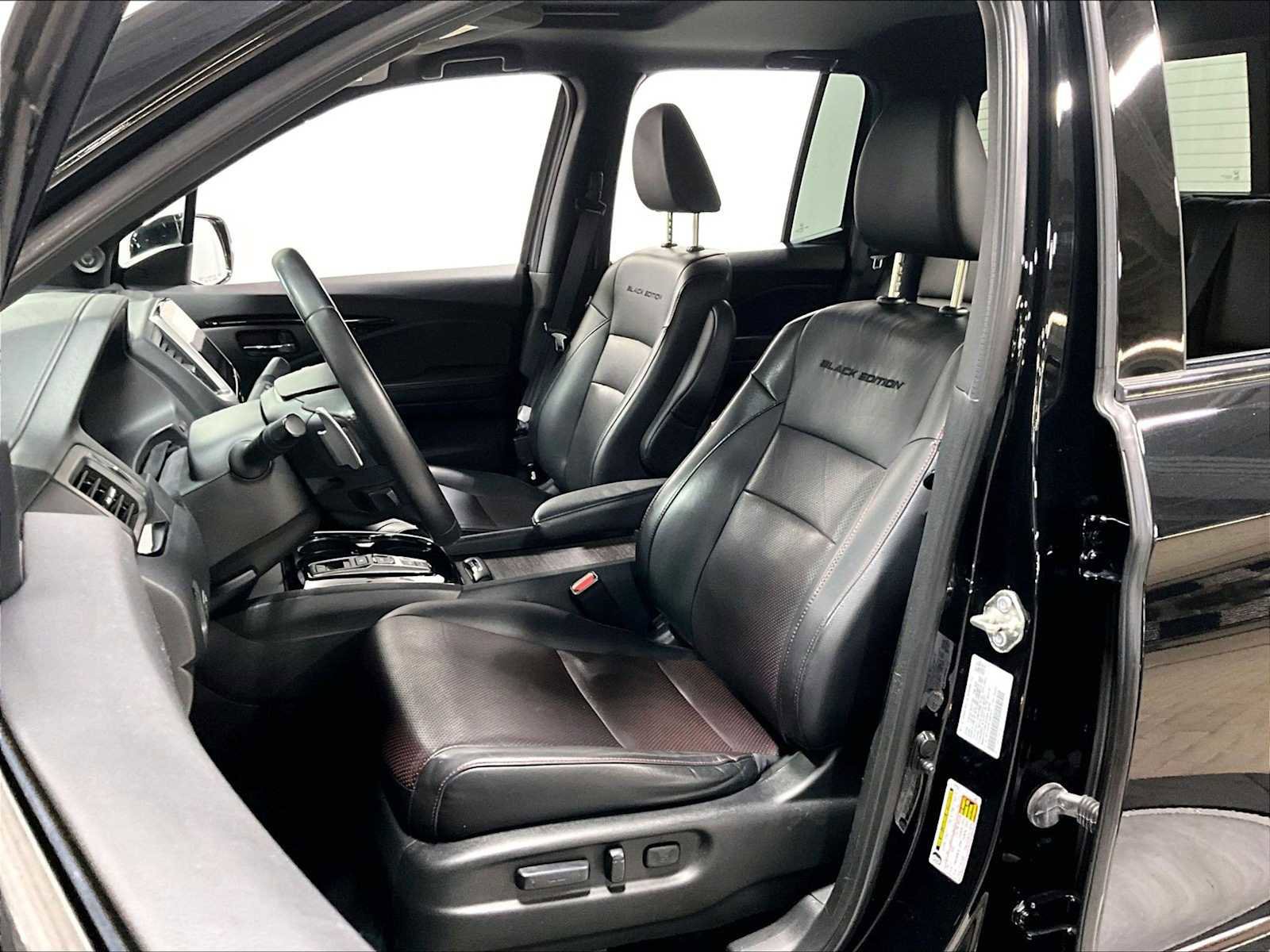 Used 2020 Honda Ridgeline Black Edition image 7