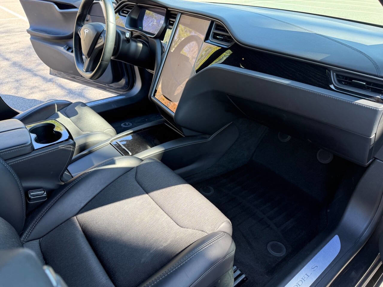 Used 2018 Tesla Model S 75D image 18