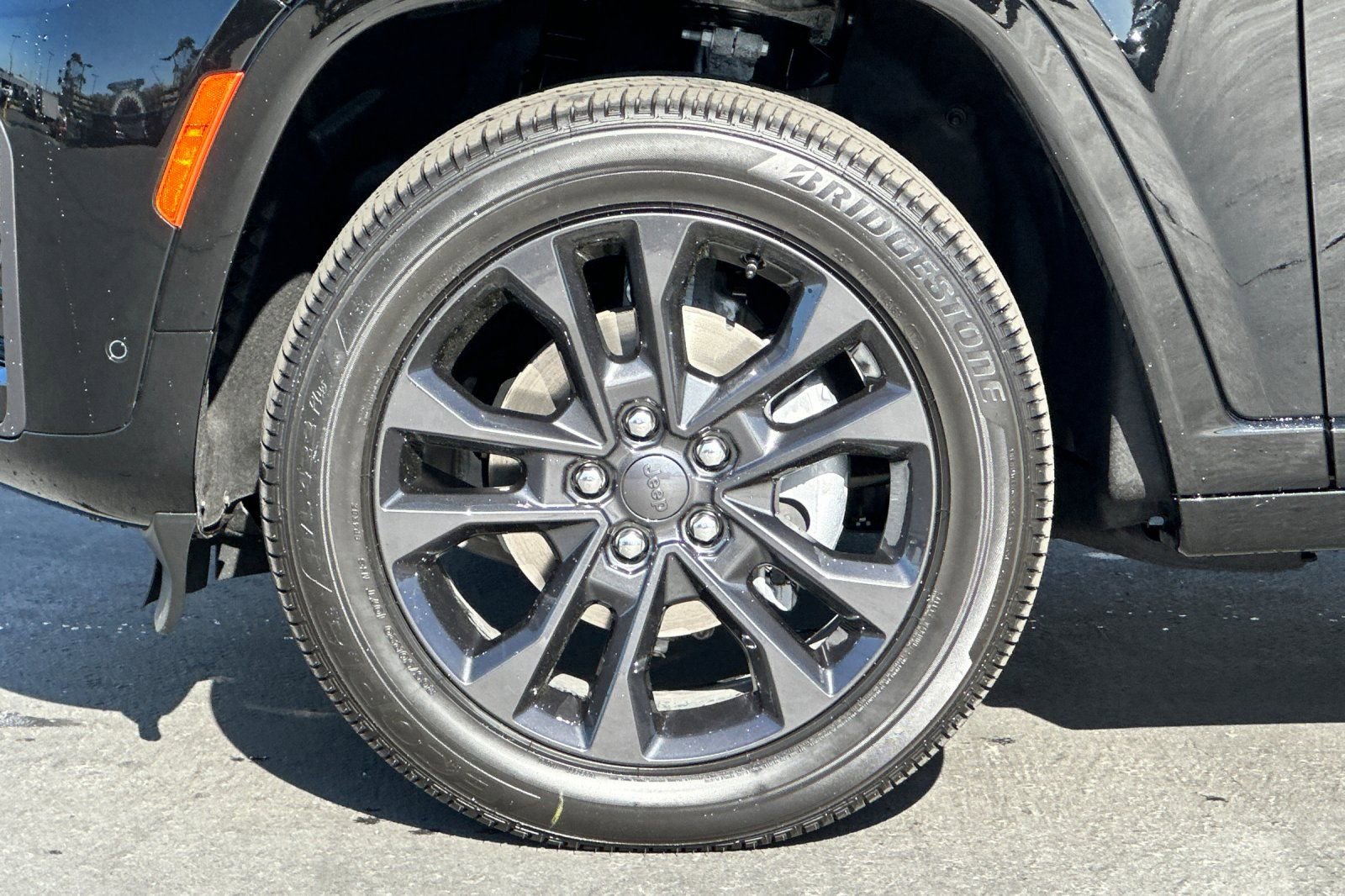 New 2026 Jeep Grand Cherokee Limited image 26