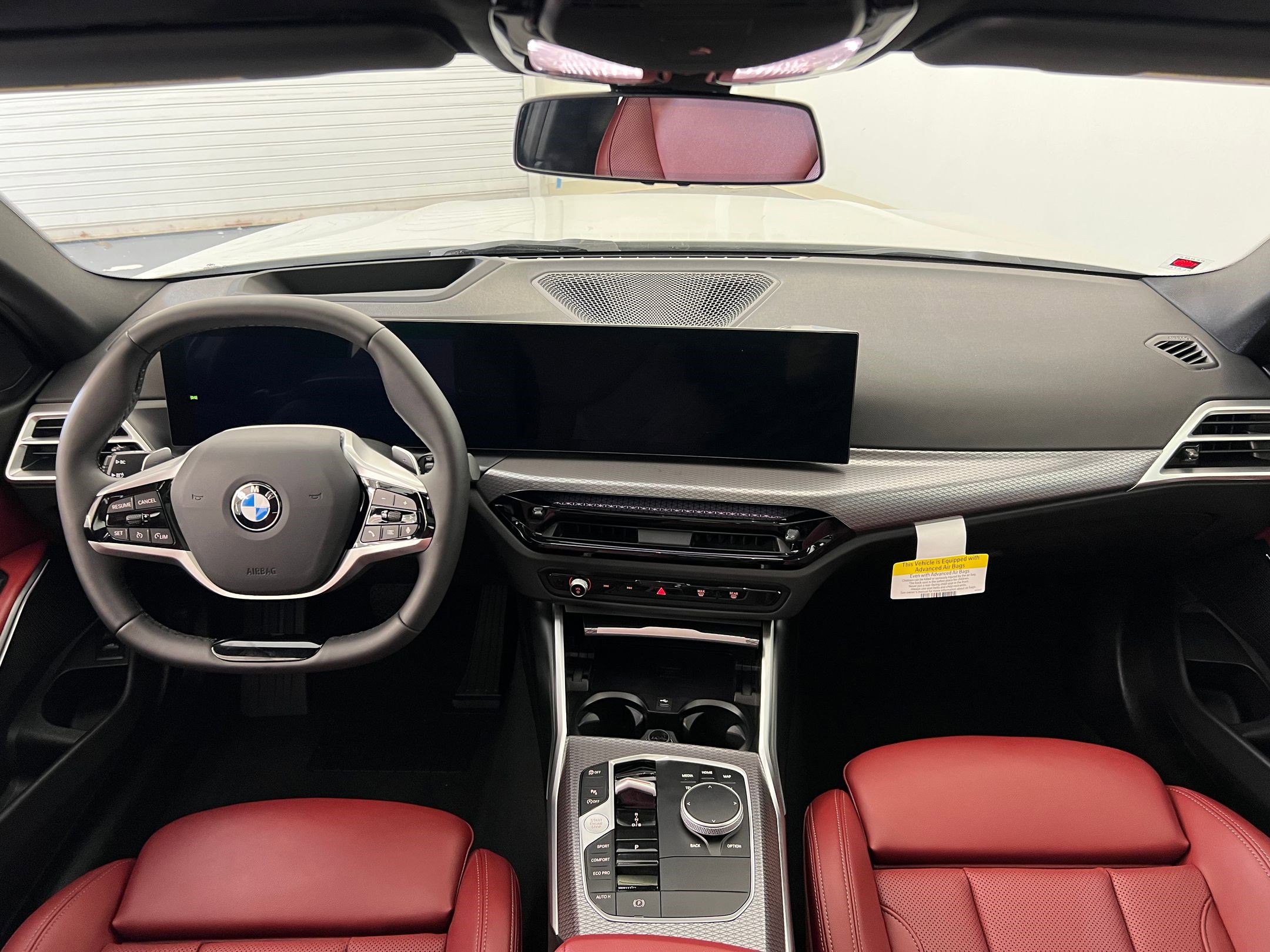 Used 2025 BMW 330i xDrive Sedan w/ Premium Package AWD/4WD image 13