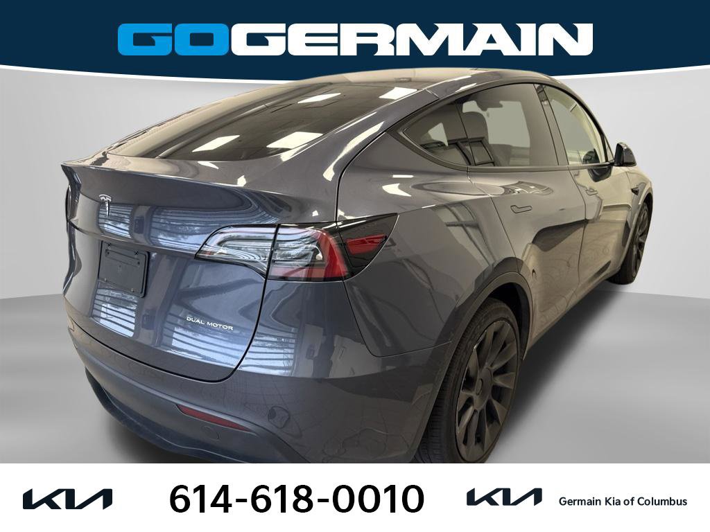 Used 2023 Tesla Model Y Long Range AWD/4WD image 4