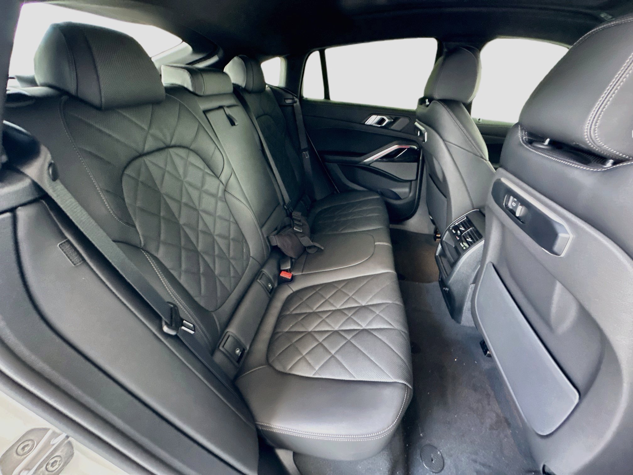 New 2027 BMW X6 xDrive40i AWD/4WD image 20