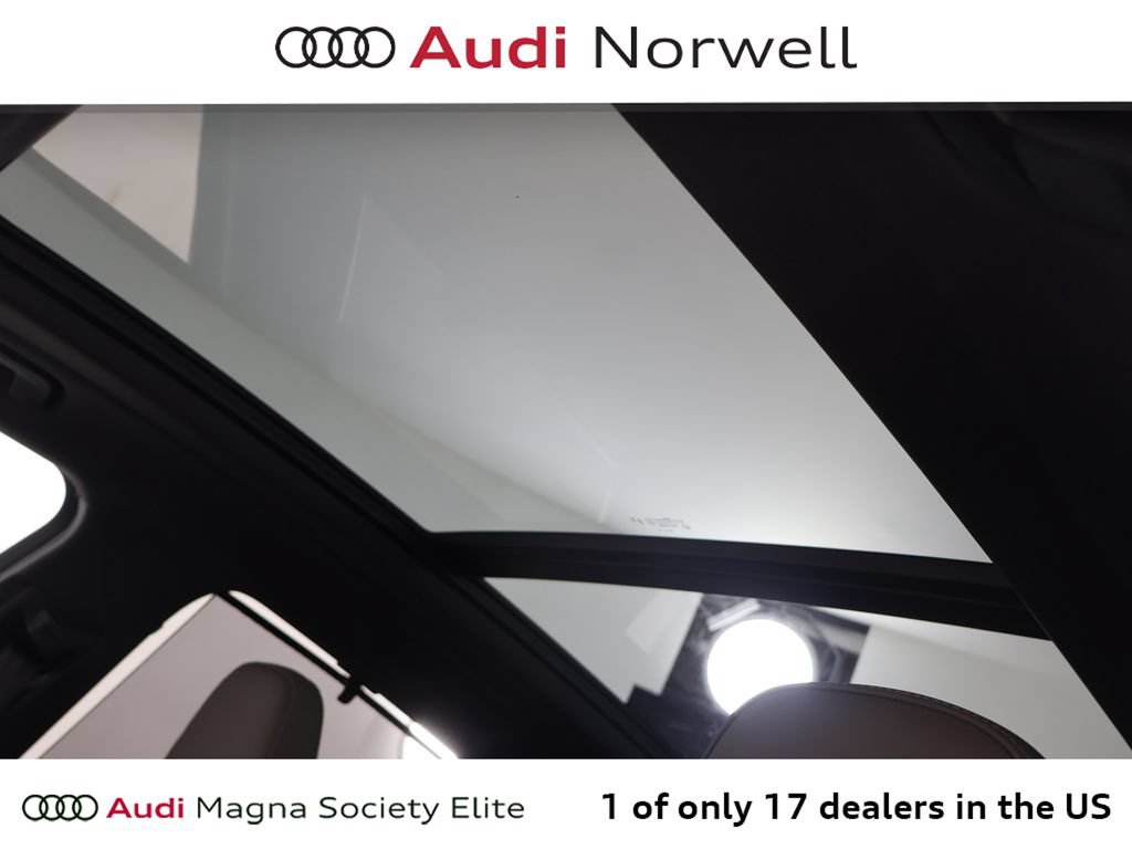 Used 2025 Audi Q5 Premium Plus w/ Premium Plus AWD/4WD image 10
