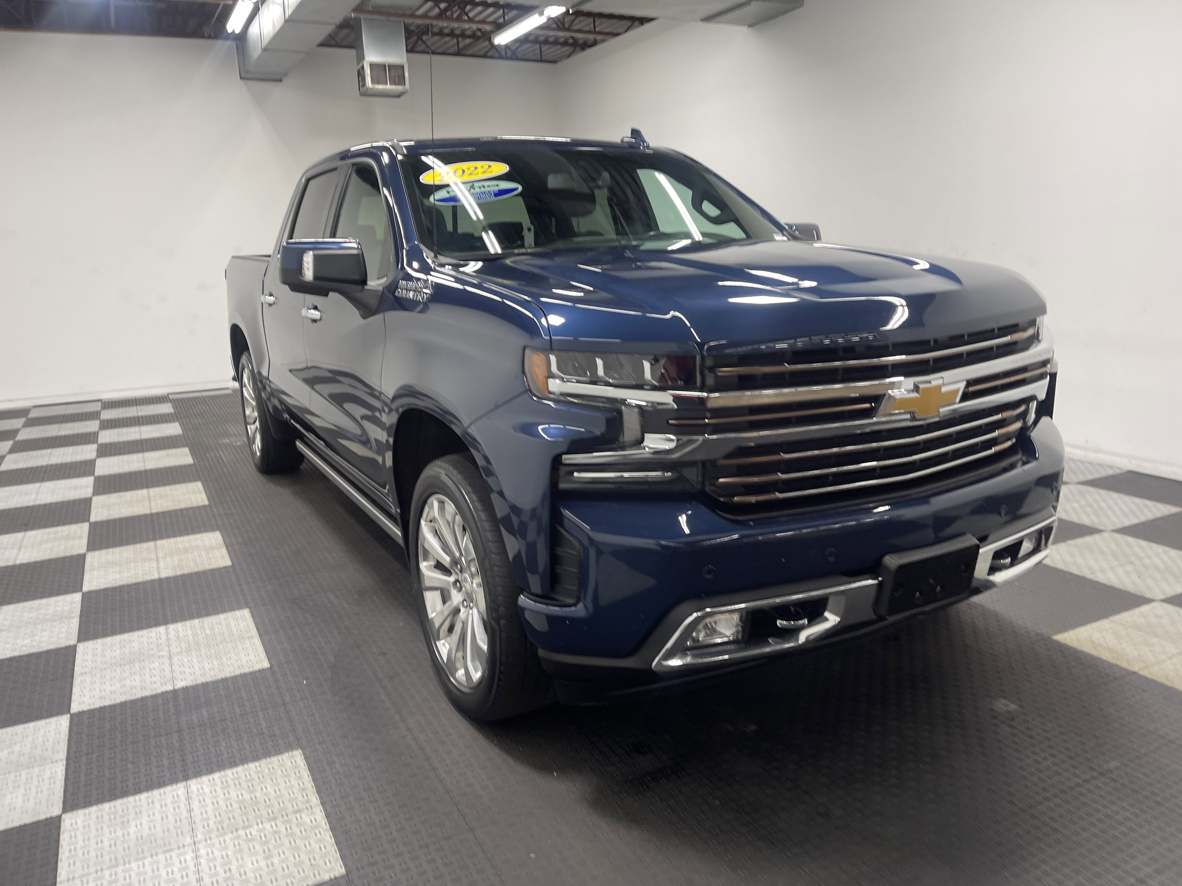 Used 2022 Chevrolet Silverado 1500 High Country image 6
