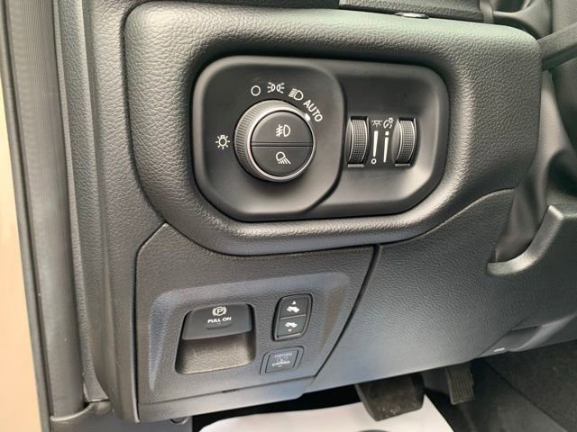 New 2025 RAM 1500 Big Horn image 29