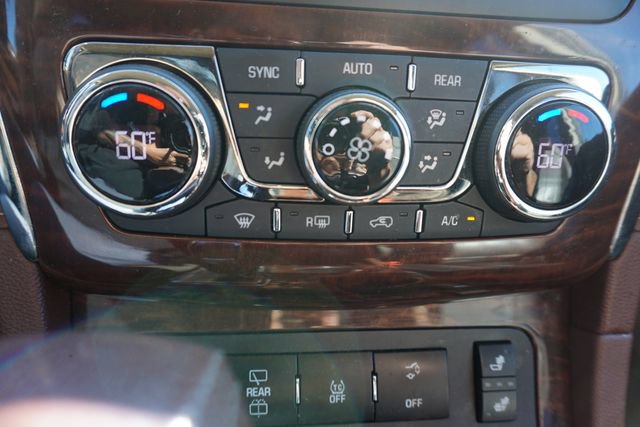 Used 2014 Buick Enclave Leather FWD image 22