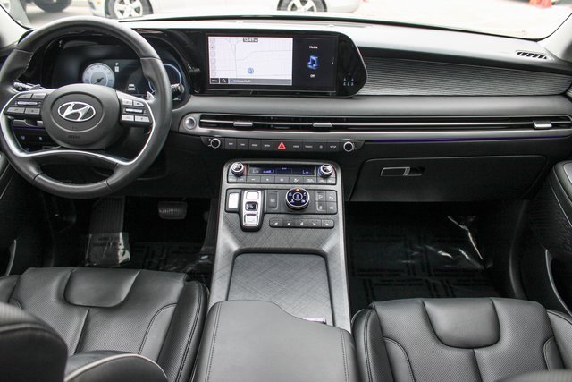 Used 2024 Hyundai Palisade Limited image 17