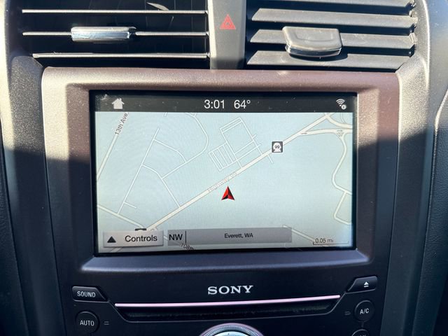 Used 2018 Ford Fusion Titanium image 28