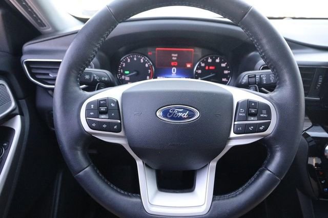 Used 2021 Ford Explorer Limited w/ Hybrid Equipment Group 310A AWD/4WD image 13