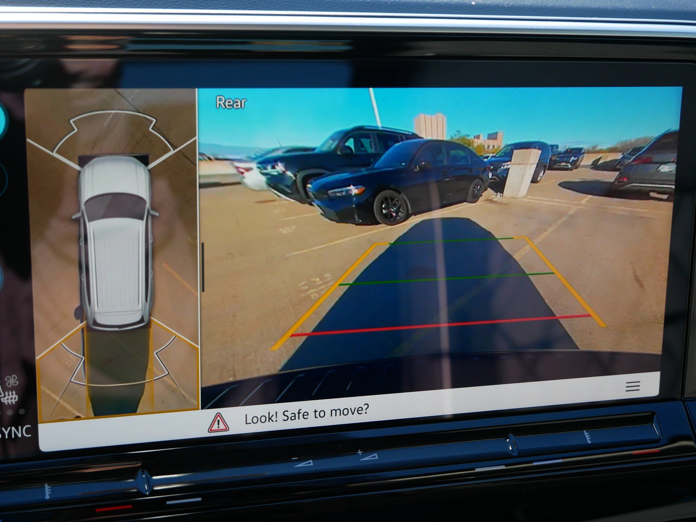 New 2026 Volkswagen Atlas SEL Premium R-Line image 10