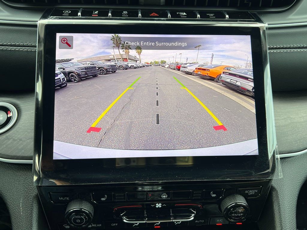 New 2025 Jeep Grand Cherokee L Limited w/ Black Appearance Package image 29