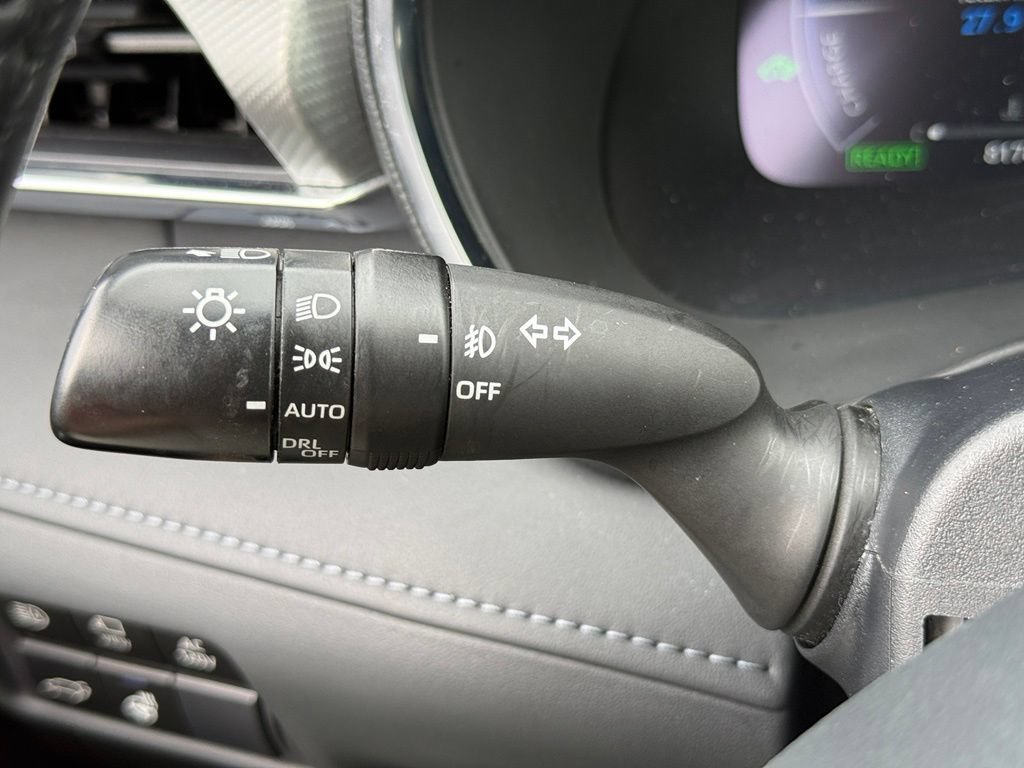Used 2023 Toyota Highlander Platinum AWD/4WD image 17