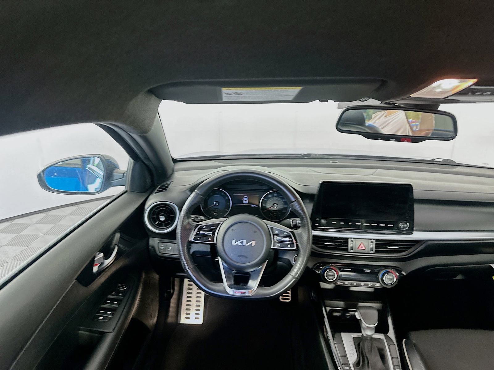 Used 2023 Kia Forte GT-Line w/ GT-Line Technology Package FWD image 21