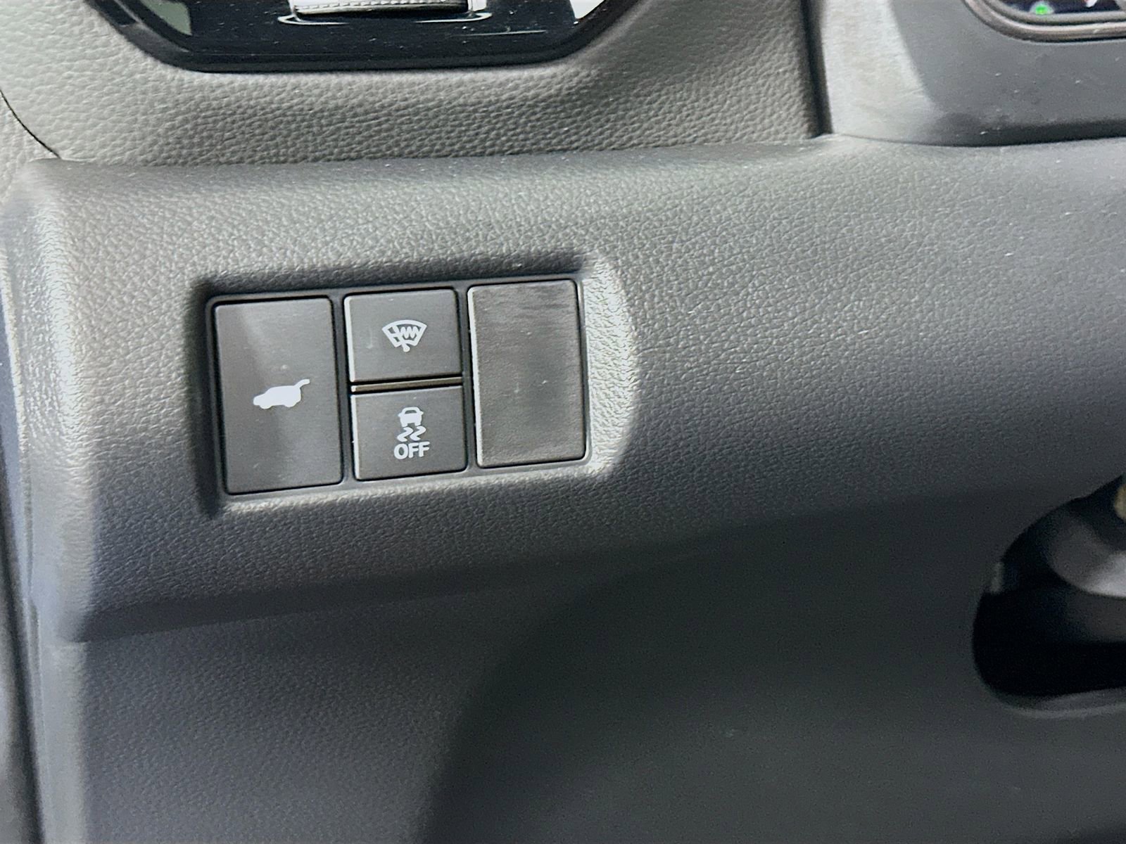 Used 2025 Honda Pilot TrailSport image 10