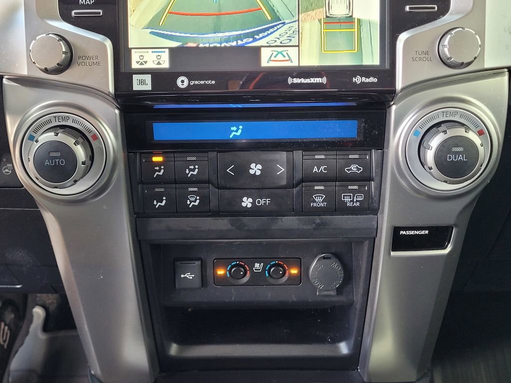 Used 2024 Toyota 4Runner Limited AWD/4WD image 19