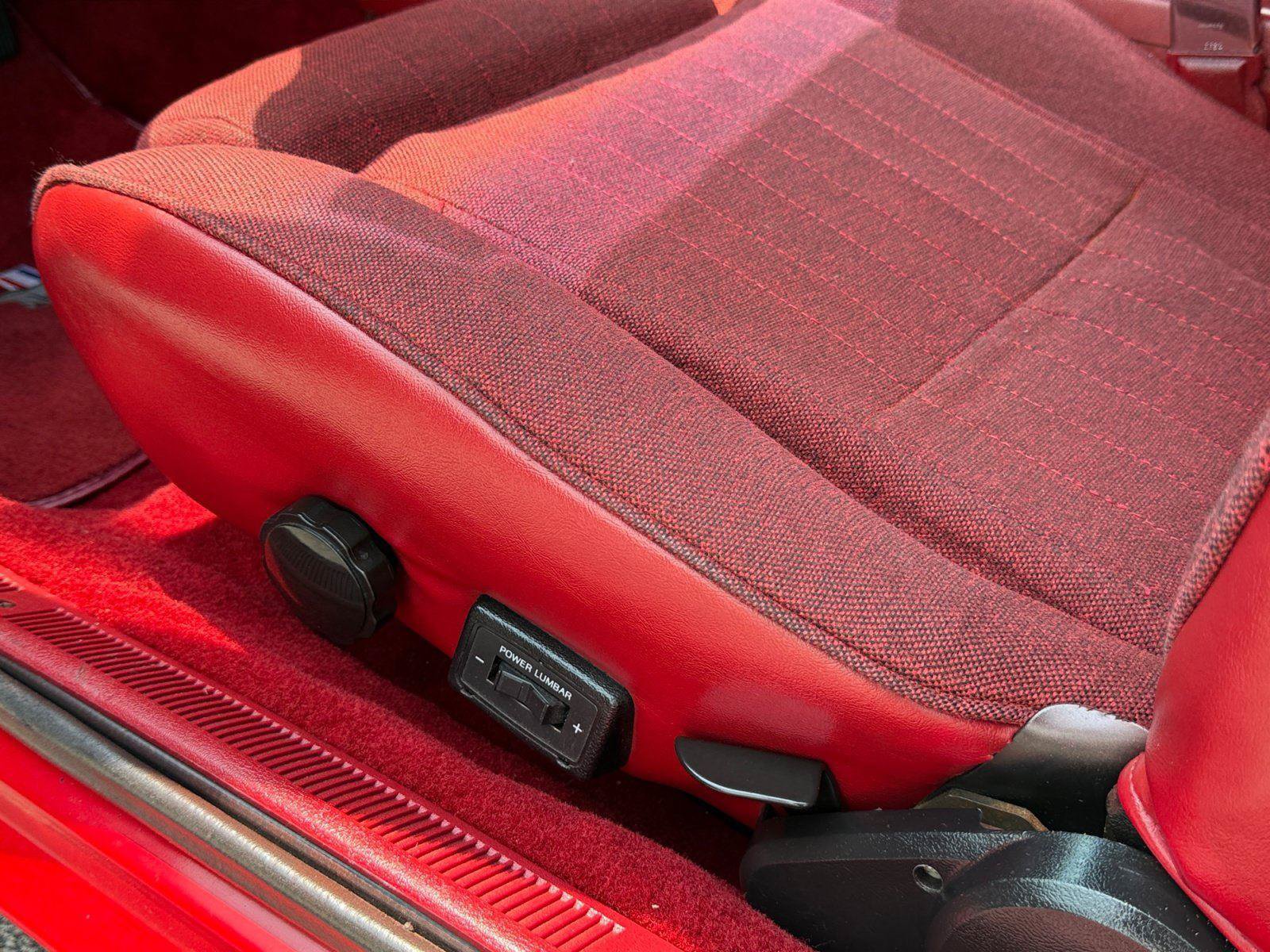 Used 1991 Ford Mustang LX RWD image 17