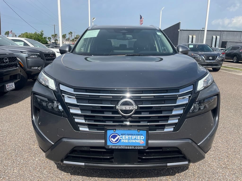 Certified 2025 Nissan Rogue SL AWD/4WD image 2
