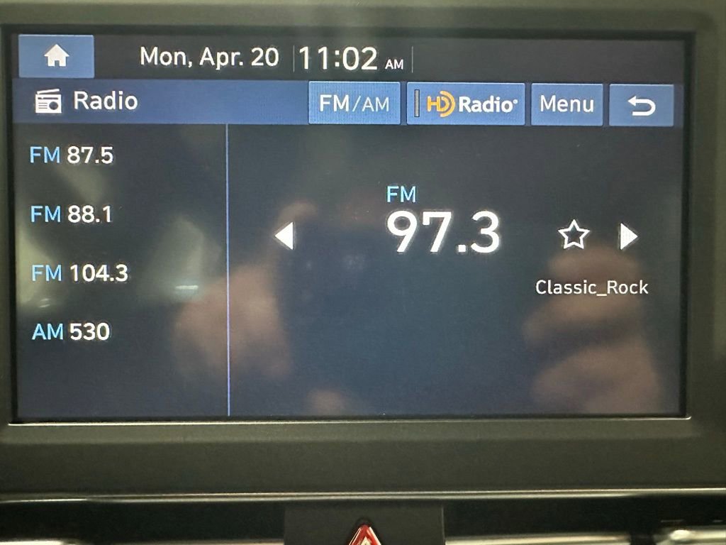 Used 2025 Hyundai Elantra SE FWD image 27