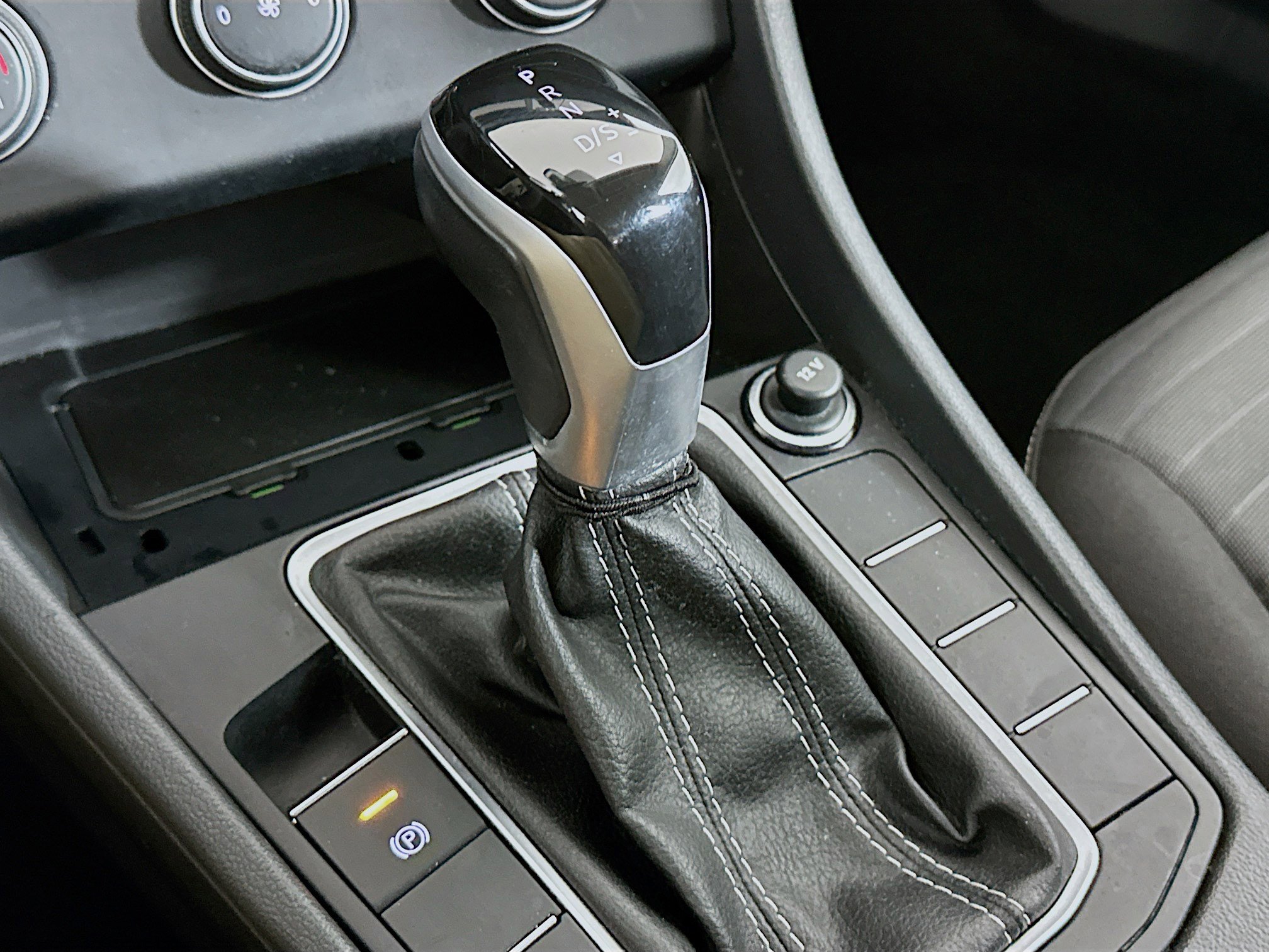 Used 2024 Volkswagen Jetta S image 24