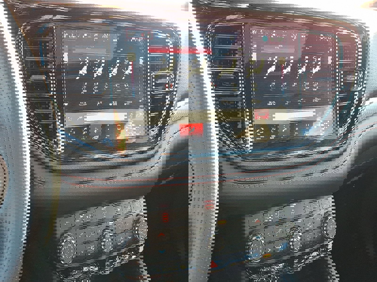 Used 2026 Dodge Durango GT image 17