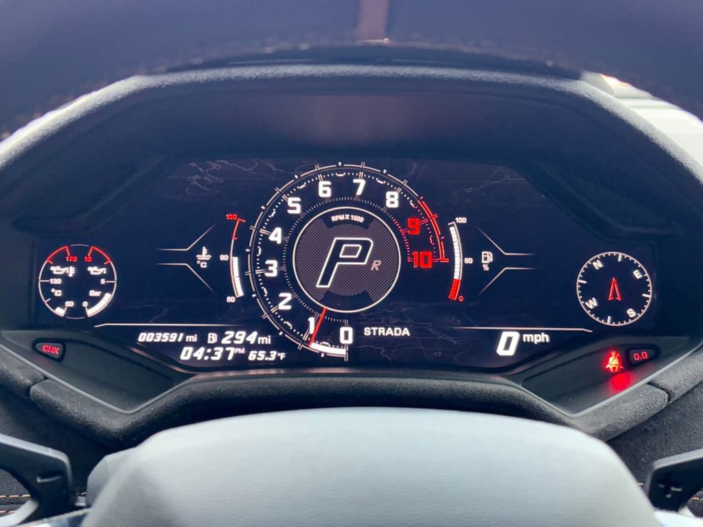 Used 2024 Lamborghini Huracan Sterrato image 15